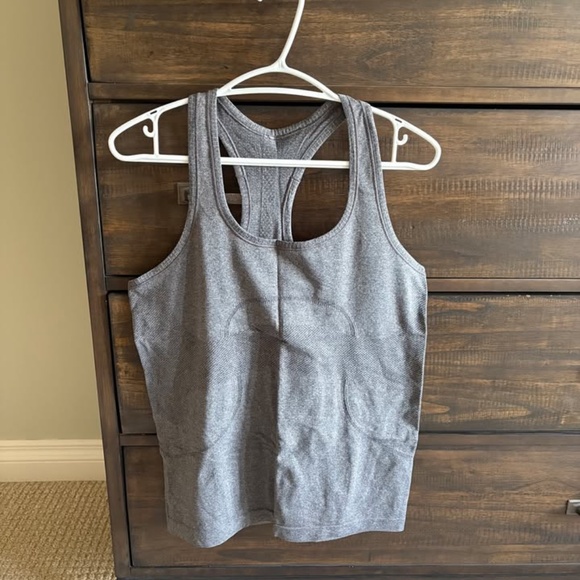 lululemon Swiftly Tech Racerback Tank Top - Picture 4 of 6